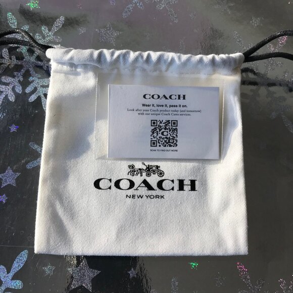 COACH MINI TABBY HANDBAG CHARM Matte Gold Tone Brass  Chain Bracelet  NWT - Picture 8 of 9